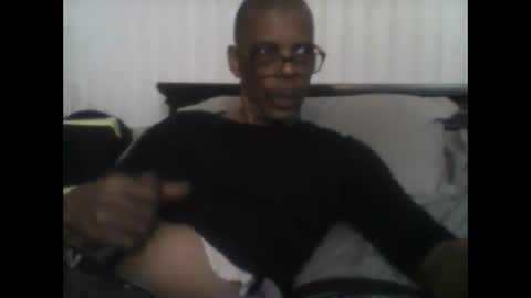 Busturgutzgd1 online show from 02-20-25, 02:18