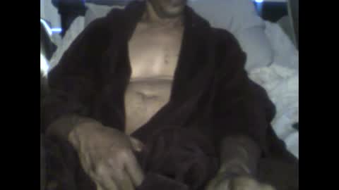 Busturgutzgd1 online show from 10-05-25, 05:44