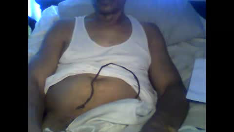 Busturgutzgd1 online show from 10-12-25, 11:04