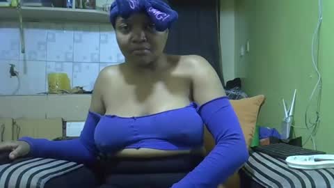 busty kenzi online show from 01-04-25, 09:31