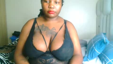 busty_mellons69 online show from 05-13-26, 10:34