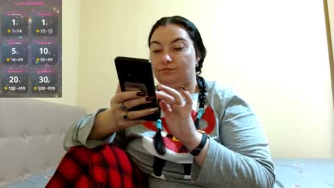 Snapshot of bustyemma chatting on 02-04-25, 07:00 Emma online show from 02-04-25, 07:00