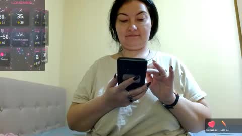 Snapshot of bustyemma chatting on 02-10-25, 07:26 Emma online show from 02-10-25, 07:26