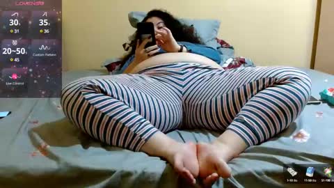 Snapshot of bustyemma chatting on 02-16-25, 09:38 Emma online show from 02-16-25, 09:38