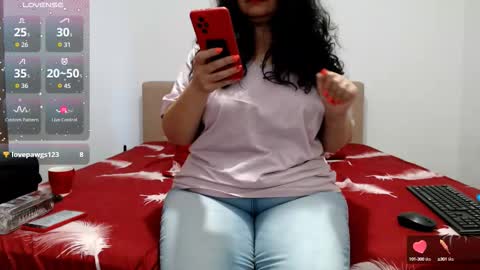 Snapshot of bustyemma chatting on 09-09-25, 06:13 Emma online show from 09-09-25, 06:13