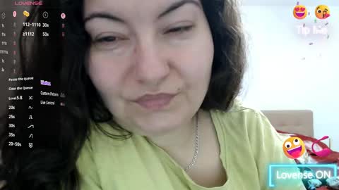 Emma online show from 03-08-26, 10:41