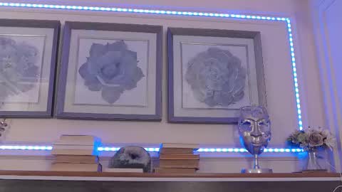 Snapshot of bustyeva_ chatting on 11-04-25, 06:23 online between 6AM and 2PM EET almost everyday. online show from 11-04-25, 06:23