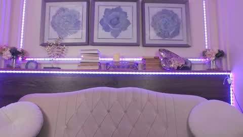      online between 6AM and 2PM EET almost everyday. online show from 01-10-26, 04:25