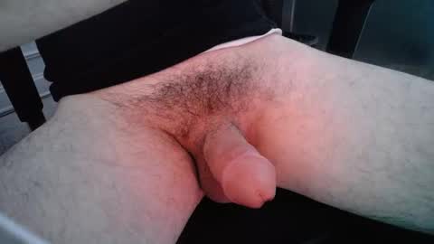 Snapshot of busyguybg chatting on 12-16-24, 11:18 busyguybg online show from 12-16-24, 11:18