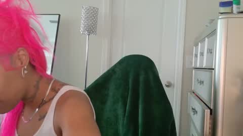 butterfly booty online show from 02-07-26, 03:16