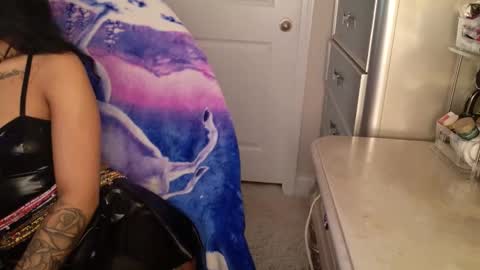 butterfly booty online show from 03-12-26, 01:06