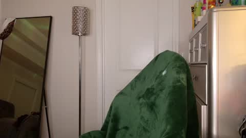 butterfly booty online show from 04-23-26, 09:52