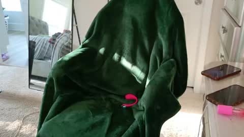 butterfly booty online show from 04-23-26, 12:29