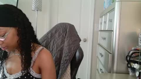 butterfly booty online show from 05-28-26, 12:57