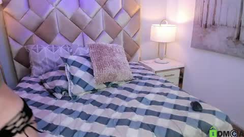 butterflydoll_ online show from 04-25-26, 12:19