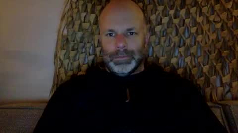 Snapshot of buurman1982isback chatting on 10-24-25, 10:06 buurman1982isback online show from 10-24-25, 10:06