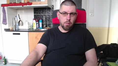 Snapshot of bux404 chatting on 01-09-25, 08:55 Pete online show from 01-09-25, 08:55