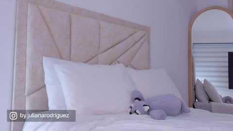    online show from 05-13-26, 11:11