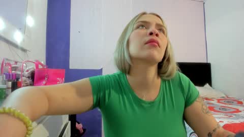     online show from 09-27-25, 06:02