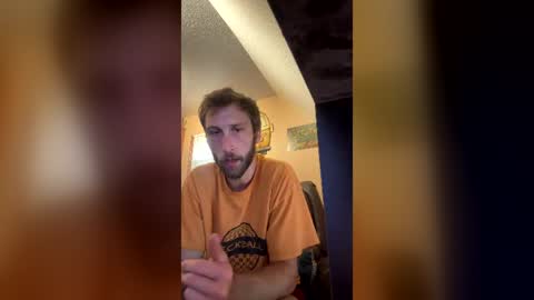 Snapshot of byounce32 chatting on 06-14-26, 06:21 Bounceonme online show from 06-14-26, 06:21