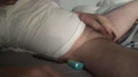 Snapshot of byroncam chatting on 02-04-25, 02:53 Byroncam online show from 02-04-25, 02:53