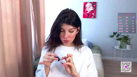 Kira online show from 02-10-26, 12:42