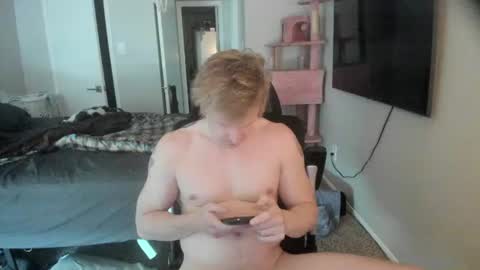 Snapshot of c00ki3m0nstr chatting on 07-13-26, 10:12 c00ki3m0nstr online show from 07-13-26, 10:12