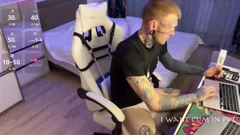 Snapshot of c10h15on chatting on 02-20-26, 09:04 c10h15on online show from 02-20-26, 09:04