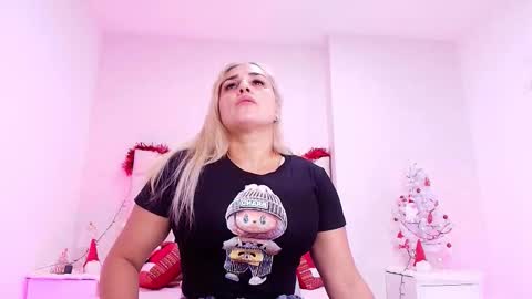 Carolina online show from 12-21-25, 03:13