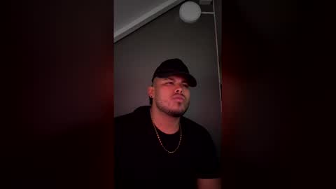 Snapshot of caballero_____ chatting on 03-30-26, 04:57 INSTAGRAM CABALLERO 1998 online show from 03-30-26, 04:57