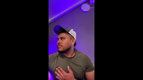 Snapshot of caballero_____ chatting on 05-30-26, 04:04 INSTAGRAM CABALLERO 1998 online show from 05-30-26, 04:04