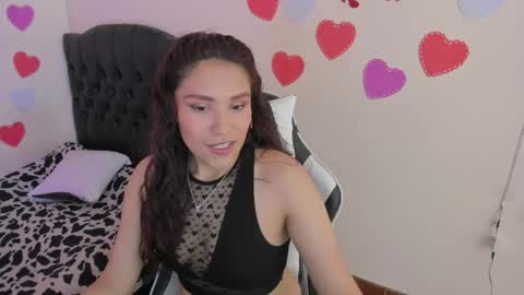 caelisse_cb online show from 06-03-26, 05:18