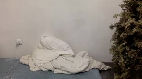 Lamb online show from 04-25-26, 05:54