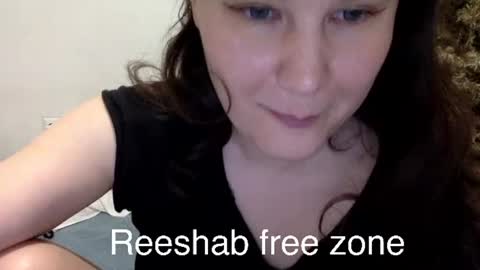 Snapshot of caffeinated_lamb chatting on 04-30-26, 05:52 Lamb online show from 04-30-26, 05:52