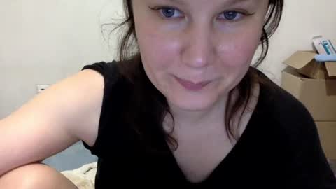 Snapshot of caffeinated_lamb chatting on 05-18-26, 05:52 Lamb online show from 05-18-26, 05:52