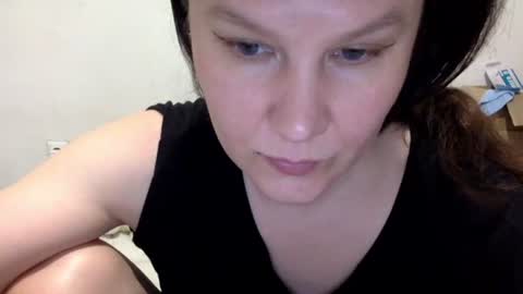 Snapshot of caffeinated_lamb chatting on 05-19-26, 05:52 Lamb online show from 05-19-26, 05:52