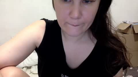 Snapshot of caffeinated_lamb chatting on 05-22-26, 05:51 Lamb online show from 05-22-26, 05:51