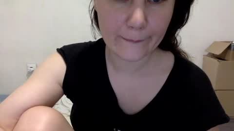 Snapshot of caffeinated_lamb chatting on 05-25-26, 06:14 Lamb online show from 05-25-26, 06:14