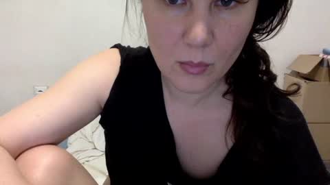 Snapshot of caffeinated_lamb chatting on 05-29-26, 05:55 Lamb online show from 05-29-26, 05:55