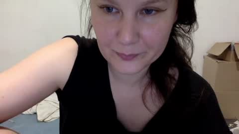 Snapshot of caffeinated_lamb chatting on 06-08-26, 05:57 Lamb online show from 06-08-26, 05:57