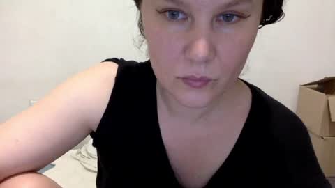 Snapshot of caffeinated_lamb chatting on 07-04-26, 05:52 Lamb online show from 07-04-26, 05:52