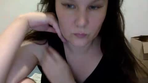 Snapshot of caffeinated_lamb chatting on 07-08-26, 05:50 Lamb online show from 07-08-26, 05:50
