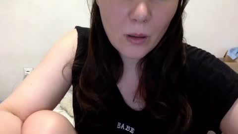 Snapshot of caffeinated_lamb chatting on 07-25-26, 05:54 Lamb online show from 07-25-26, 05:54