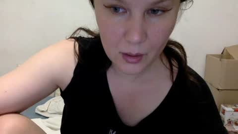 Snapshot of caffeinated_lamb chatting on 07-27-26, 05:53 Lamb online show from 07-27-26, 05:53