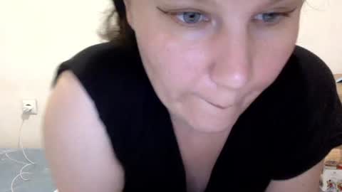 Snapshot of caffeinated_lamb chatting on 07-28-26, 05:45 Lamb online show from 07-28-26, 05:45