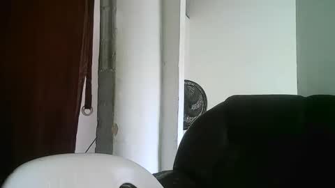 cafinfi1 online show from 04-25-26, 05:32