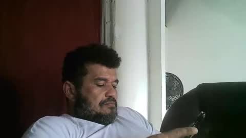Snapshot of cafinfi1 chatting on 05-10-26, 06:13 cafinfi1 online show from 05-10-26, 06:13