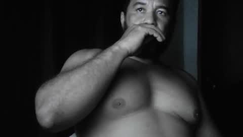 Snapshot of cafinfi1 chatting on 05-17-26, 02:31 cafinfi1 online show from 05-17-26, 02:31