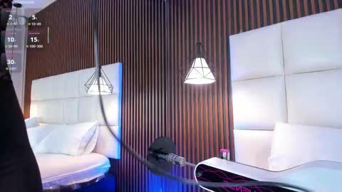 CailynBrown online show from 11-13-25, 04:44