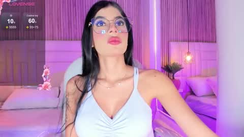 Caitlyn  online show from 01-19-26, 11:36